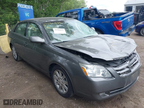 2007 Toyota Avalon XL with VIN 4T1BK36B47U238784, listed as a IAAI auction lot 39580835 with 67,275 mi miles. Bid and sale history available at carsss.com. Image 12.