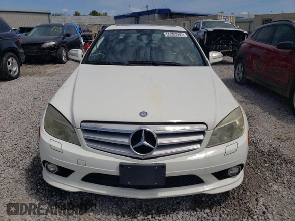 2009 Mercedes-Benz C 300 Sport z VIN WDDGF81X99R084146, wystawiony jako Copart lot #66393903 z przebiegiem 137 435 mil mil oraz Nie do naprawy • Non repairable. Historia ofert i sprzedaży dostępna na DreamBid. Obrazek 5.