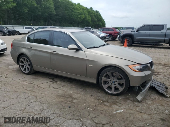 2008 BMW 3 Series 335xi z VIN WBAVD53528A285513, wystawiony jako Copart lot #57087105 z przebiegiem 104 433 mil mil oraz Szkoda całkowita • Salvage title. Historia ofert i sprzedaży dostępna na DreamBid. Obrazek 4.