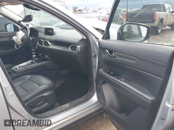 2018 Mazda CX-5 Grand Touring с VIN JM3KFBDM8J0326492, выставлен на аукционе IAAI как лот 40928841 с пробегом 114 848 миль миль и . История ставок и продаж доступна на DreamBid. Изображение 5.