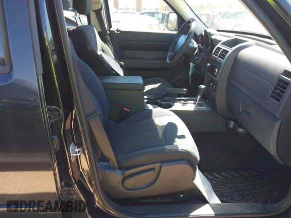 2011 Dodge Nitro Heat with VIN 1D4PU4GX7BW565927, listed as a IAAI auction lot 41803129 with 84,980 mi miles. Bid and sale history available at carsss.com. Image 5.