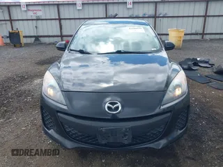 2012 Mazda 3 i Touring с VIN JM1BL1V85C1675345, выставлен на аукционе IAAI как лот 42261279 с пробегом 140 705 миль миль и . История ставок и продаж доступна на DreamBid. Изображение 12.