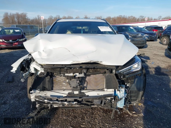 2023 Infiniti QX55 Luxe z VIN 3PCAJ5JR4PF122349, wystawiony jako IAAI lot #40942246 z przebiegiem 12 604 mil mil oraz . Historia ofert i sprzedaży dostępna na DreamBid. Obrazek 13.