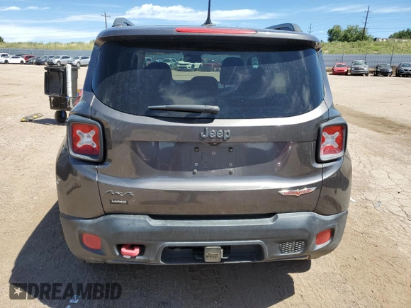 2016 Jeep Renegade Trailhawk z VIN ZACCJBCT2GPC65342, wystawiony jako Copart lot #63436625 z przebiegiem 62 546 mil mil oraz Czysty tytuł • Clean title. Historia ofert i sprzedaży dostępna na DreamBid. Obrazek 6.