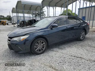 2017 Toyota Camry XLE z VIN 4T1BF1FK0HU688958, wystawiony jako Copart lot #56934715 z przebiegiem 130 671 mil mil oraz Szkoda całkowita • Salvage title. Historia ofert i sprzedaży dostępna na DreamBid. Obrazek 1.