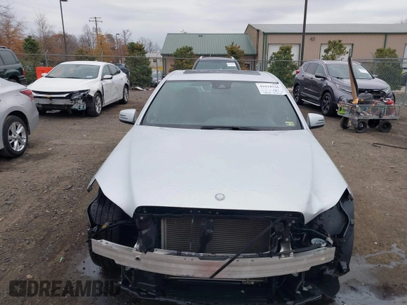 2014 Mercedes-Benz E 350 Luxury with VIN WDDHF8JB0EB075945, listed as a IAAI auction lot 41018546 with 66,678 mi miles and . Bid and sale history available at DreamBid. Image 6.