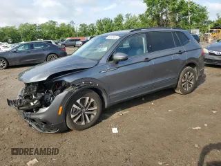 2022 Volkswagen Tiguan S z VIN 3VV0B7AX7NM173857, wystawiony jako Copart lot #58382565 z przebiegiem 14 586 mil mil oraz Szkoda całkowita • Salvage title. Historia ofert i sprzedaży dostępna na DreamBid. Obrazek 1.