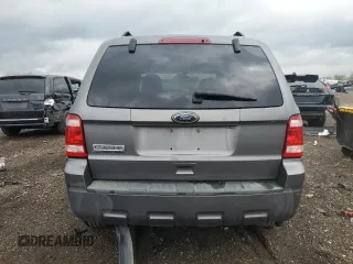 2010 Ford Escape XLT с VIN 1FMCU9D70AKD14536, выставлен на аукционе Copart как лот 54414855 с пробегом Не указан миль и Списание • Salvage title. История ставок и продаж доступна на DreamBid. Изображение 6.