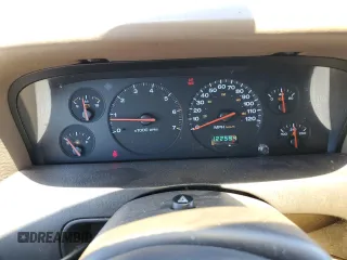 2001 Jeep Grand Cherokee Laredo with VIN 1J4GX48S81C548944, listed as a Copart auction lot 62779405 with 122,594 mi miles and Clean title. Bid and sale history available at DreamBid. Image 9.