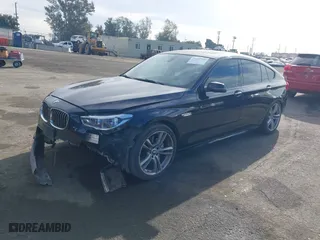 2014 BMW 5 Series Gran Turismo 535i with VIN WBA5M2C50ED085531, listed as a IAAI auction lot 41233748 with 115,550 mi miles. Bid and sale history available at carsss.com. Image 17.