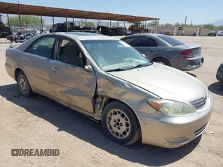 2004 Toyota Camry LE z VIN 4T1BE32K14U321470, wystawiony jako IAAI lot #42177255 z przebiegiem 256 194 mil mil oraz . Historia ofert i sprzedaży dostępna na DreamBid. Obrazek 1.