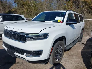 2024 Jeep Wagoneer Series II с VIN 1C4SJRBP6RS135179, выставлен на аукционе IAAI как лот 41689875 с пробегом 27 162 миль миль и . История ставок и продаж доступна на DreamBid. Изображение 18.