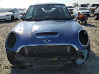 2008 MINI Hardtop S with VIN WMWMF73518TV37788, listed as a Copart auction lot 43119535 with 129,492 mi miles and Salvage Title. Bid and sale history available at DreamBid. Image 5.