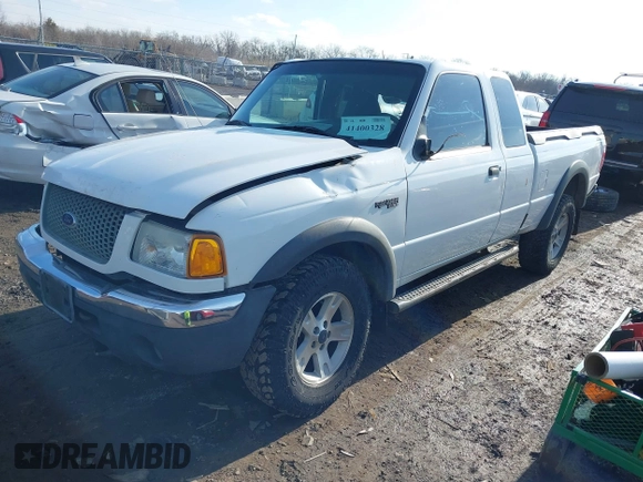2002 Ford Ranger XL Fleet with VIN 1FTZR45E12PA04318, listed as a IAAI auction lot 41400328 with 281,077 mi miles. Bid and sale history available at carsss.com. Image 2.