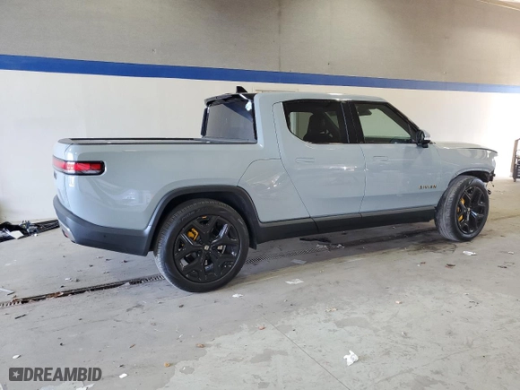 2023 Rivian R1T Adventure with VIN 7FCTGAAA8PN025421, listed as a Copart auction lot 79226724 with 139 mi miles and Salvage Title. Bid and sale history available at carsss.com. Image 3.