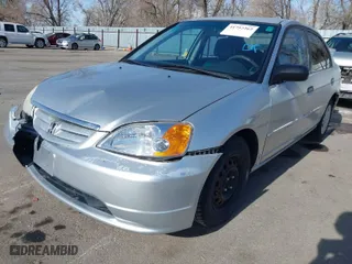 2001 Honda Civic LX with VIN 2HGES16541H582062, listed as a IAAI auction lot 41752262 with 183,832 mi miles. Bid and sale history available at carsss.com. Image 2.