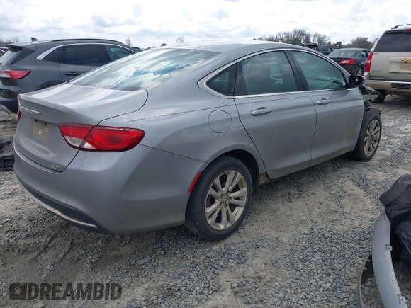 2015 Chrysler 200 Limited with VIN 1C3CCCAB9FN584565, listed as a IAAI auction lot 41787658 with 140,231 mi miles. Bid and sale history available at carsss.com. Image 4.