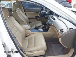 2010 Honda Accord EX-L z VIN 1HGCP2F87AA159242, wystawiony jako IAAI lot #41913307 z przebiegiem 147 627 mil mil oraz . Historia ofert i sprzedaży dostępna na DreamBid. Obrazek 5.