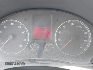 2009 Volkswagen Jetta SE с VIN 3VWRM71K39M080809, выставлен на аукционе IAAI как лот 42248542 с пробегом 71 517 миль миль и . История ставок и продаж доступна на DreamBid. Изображение 7.