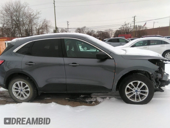 2022 Ford Escape SE with VIN 1FMCU9G61NUB97448, listed as a IAAI auction lot 41567257 with 50,485 mi miles. Bid and sale history available at carsss.com. Image 13.