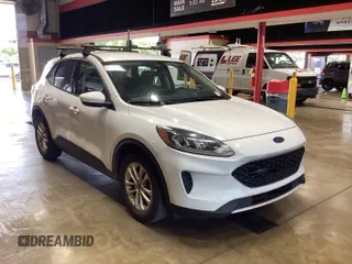 2020 Ford Escape SE z VIN 1FMCU0G60LUC60855, wystawiony jako IAAI lot #42815359 z przebiegiem 116 708 mil mil oraz . Historia ofert i sprzedaży dostępna na DreamBid. Obrazek 18.