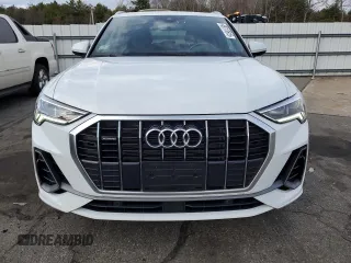 2024 Audi Q3 S line Premium z VIN WA1DECF36R1027887, wystawiony jako Copart lot #49717615 z przebiegiem 17 736 mil mil oraz Szkoda całkowita • Salvage title. Historia ofert i sprzedaży dostępna na DreamBid. Obrazek 5.