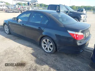 2006 BMW 5 Series 550i with VIN WBANB53556CP02839, listed as a IAAI auction lot 42152219 with 204,731 mi miles and . Bid and sale history available at carsss.com. Image 3.