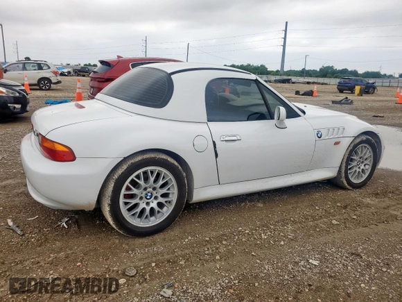 1997 BMW 3 Series Z3 1.9 z VIN 4USCH7324VLB79724, wystawiony jako Copart lot #59796475 z przebiegiem 141 737 mil mil oraz Szkoda całkowita • Salvage title. Historia ofert i sprzedaży dostępna na DreamBid. Obrazek 3.