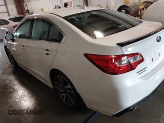 2019 Subaru Legacy Special Sports z VIN 4S3BNAR69K3036049, wystawiony jako IAAI lot #41597566 z przebiegiem 101 170 mil mil oraz . Historia ofert i sprzedaży dostępna na DreamBid. Obrazek 3.