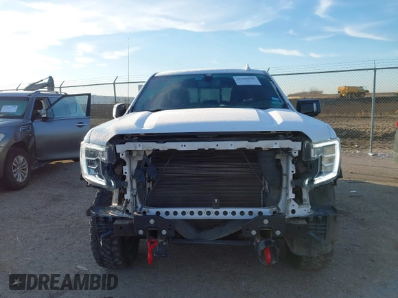 2021 GMC Sierra 1500 AT4 with VIN 1GTP9EED9MZ158044, listed as a IAAI auction lot 41192139 with 95,960 mi miles. Bid and sale history available at carsss.com. Image 12.