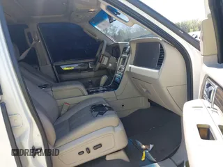 2008 Lincoln Navigator with VIN 5LMFL28558LJ14849, listed as a IAAI auction lot 42098321 with 160,895 mi miles and . Bid and sale history available at DreamBid. Image 5.