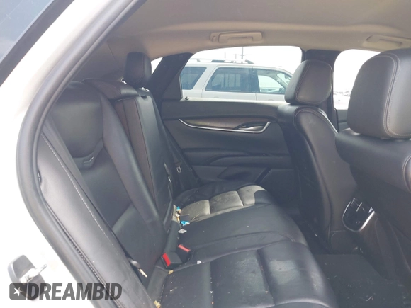 2018 Cadillac XTS Luxury with VIN 2G61N5S30J9158133, listed as a IAAI auction lot 41921749 with Not Provided miles. Bid and sale history available at carsss.com. Image 8.