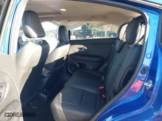 2021 Honda HR-V EX-L with VIN 3CZRU5H7XMM705640, listed as a IAAI auction lot 41223022 with 84,105 mi miles. Bid and sale history available at carsss.com. Image 8.