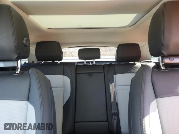 2024 Land Rover Range Rover Evoque Dynamic SE z VIN SALZL2FX6RH261333, wystawiony jako Copart lot #45428255 z przebiegiem 4 097 mil mil oraz Szkoda całkowita • Salvage title. Historia ofert i sprzedaży dostępna na DreamBid. Obrazek 10.