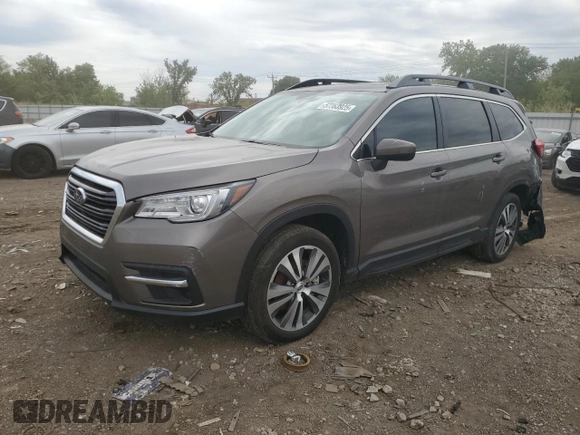 2021 Subaru Ascent Premium z VIN 4S4WMAED2M3456517, wystawiony jako Copart lot #57363925 z przebiegiem 49 833 mil mil oraz Szkoda całkowita • Salvage title. Historia ofert i sprzedaży dostępna na DreamBid. Obrazek 1.