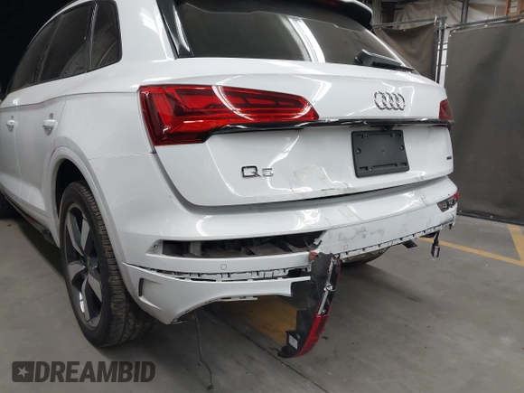 2023 Audi Q5 S line Premium Plus with VIN WA1EAAFYXP2061578, listed as a IAAI auction lot 42338898 with 20,190 mi miles and . Bid and sale history available at DreamBid. Image 6.