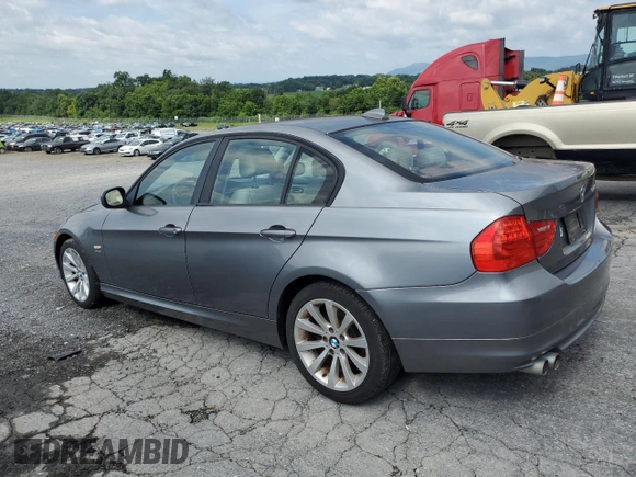 2011 BMW 3 Series 328i xDrive with VIN WBAPK5G53BNN29971, listed as a Copart auction lot 64880125 with 88,286 mi miles and Clean title. Bid and sale history available at DreamBid. Image 2.