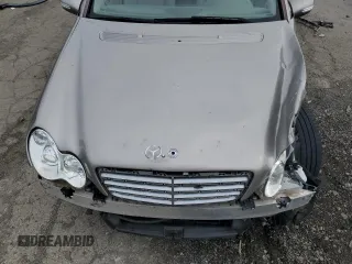 2007 Mercedes-Benz C 280 Luxury z VIN WDBRF92HX7F890445, wystawiony jako Copart lot #59967035 z przebiegiem 178 426 mil mil oraz Szkoda całkowita • Salvage title. Historia ofert i sprzedaży dostępna na DreamBid. Obrazek 11.