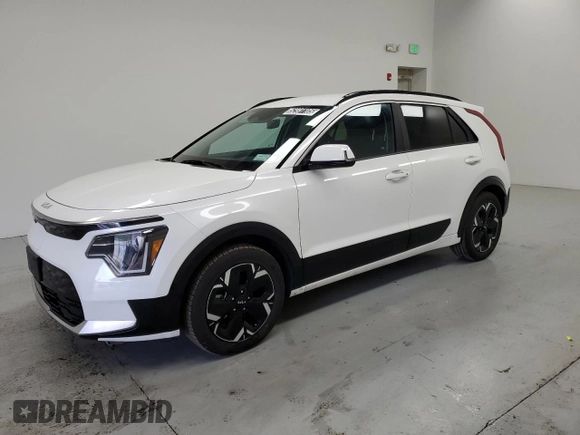 2023 Kia Niro Wind with VIN KNDCR3L16P5054750, listed as a Copart auction lot 52991105 with 47,482 mi miles and Clean Title. Bid and sale history available at carsss.com. Image 1.
