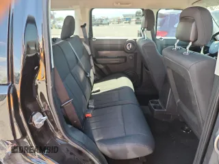 2011 Dodge Nitro Heat z VIN 1D4PT4GX6BW506192, wystawiony jako Copart lot #58795955 z przebiegiem 231 377 mil mil oraz Szkoda całkowita • Salvage title. Historia ofert i sprzedaży dostępna na DreamBid. Obrazek 10.