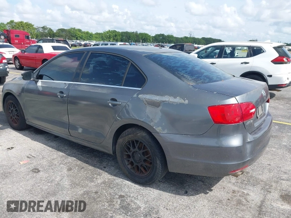 2013 Volkswagen Jetta SE with VIN 3VWDP7AJ1DM280251, listed as a IAAI auction lot 42391472 with 98,788 mi miles and . Bid and sale history available at DreamBid. Image 3.