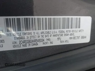 2017 Dodge Grand Caravan SE Plus z VIN 2C4RDGBGXHR549334, wystawiony jako IAAI lot #42097288 z przebiegiem 60 896 mil mil oraz . Historia ofert i sprzedaży dostępna na DreamBid. Obrazek 9.