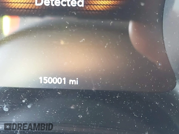 2015 Dodge Challenger SXT with VIN 2C3CDZAG4FH739754, listed as a IAAI auction lot 42028773 with 150,001 mi miles. Bid and sale history available at carsss.com. Image 16.