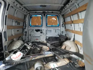 2015 GMC Savana Cargo z VIN 1GTW7FCF2F1904640, wystawiony jako Copart lot #71455204 z przebiegiem 131 854 mil mil oraz Szkoda całkowita • Salvage title. Historia ofert i sprzedaży dostępna na DreamBid. Obrazek 10.