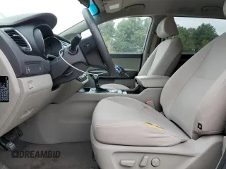 2017 Kia Sedona LX with VIN KNDMB5C1XH6221434, listed as a Copart auction lot 72775384 with 235,807 mi miles and Clean Title. Bid and sale history available at carsss.com. Image 7.