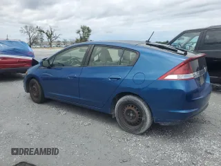 2013 Honda Insight with VIN JHMZE2H32DS000853, listed as a Copart auction lot 56845685 with 117,807 mi miles and Clean title. Bid and sale history available at DreamBid. Image 2.