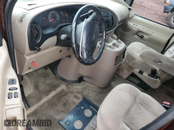 2000 Ford Econoline Cargo Recreational with VIN 1FDRE14LXYHA39870, listed as a Copart auction lot 41824065 with 112,028 mi miles and Salvage title. Bid and sale history available at DreamBid. Image 8.