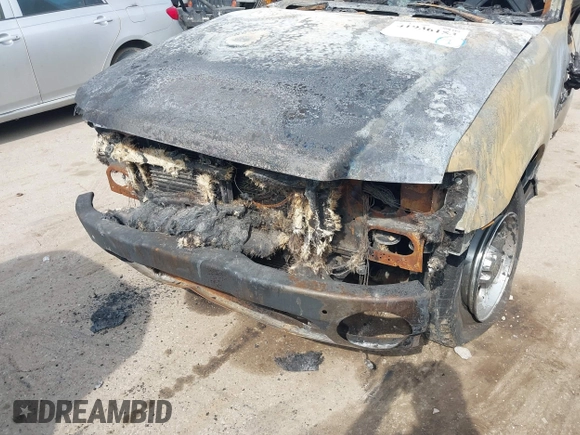 2002 Ford Explorer Sport Value with VIN 1FMYU60E02UB37971, listed as a IAAI auction lot 41936153 with Not provided miles and . Bid and sale history available at DreamBid. Image 10.
