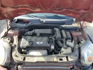 2007 MINI Hardtop z VIN WMWMF335X7TT55336, wystawiony jako Copart lot #51109595 z przebiegiem 132 358 mil mil oraz Czysty tytuł • Clean title. Historia ofert i sprzedaży dostępna na DreamBid. Obrazek 11.