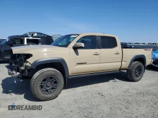 2020 Toyota Tacoma SR5 z VIN 3TMDZ5BN3LM087312, wystawiony jako Copart lot #57876405 z przebiegiem 49 201 mil mil oraz Szkoda całkowita • Salvage title. Historia ofert i sprzedaży dostępna na DreamBid. Obrazek 1.